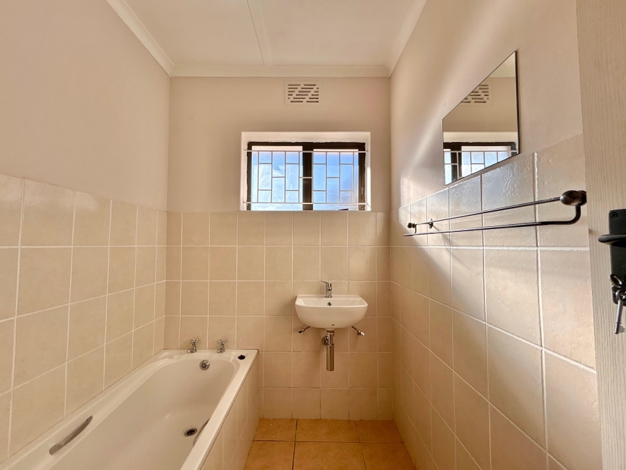 To Let 3 Bedroom Property for Rent in Ottery Western Cape